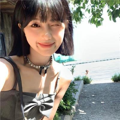 燃烧女子的画像